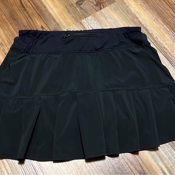 Lululemon Run Speed Skort - Picture 2 of 5